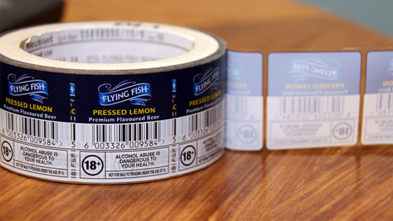 Minimal label waste - overview of current linerless technology and innovation previewed Minimal label waste - overview of current linerless technology and innovation previewed