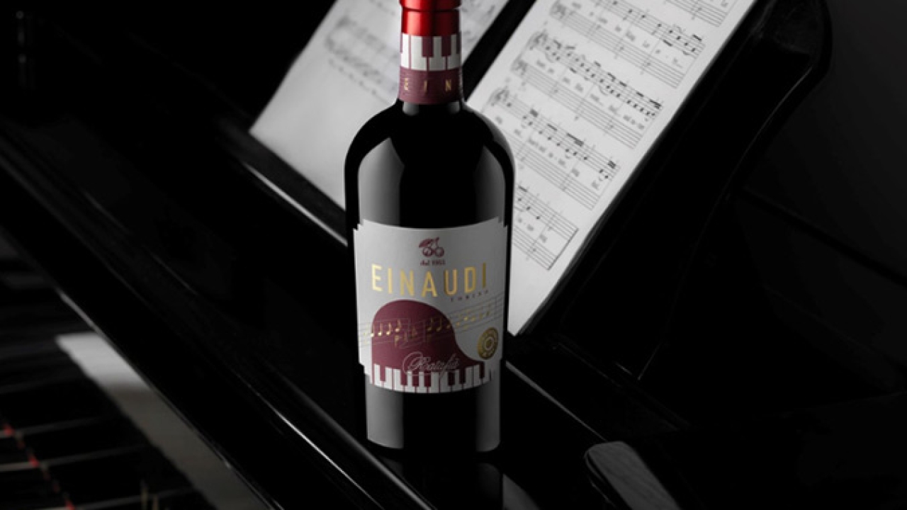 Fedrigoni Self-Adhesive has launched a new range of premium papers made from 100 percent recycled fibers, designed for high-end wines, spirits, craft beers, gourmet foods and cosmetic products Fedrigoni Self-Adhesive has launched a new range of premium papers made from 100 percent recycled fibers, designed for high-end wines, spirits, craft beers, gourmet foods and cosmetic products