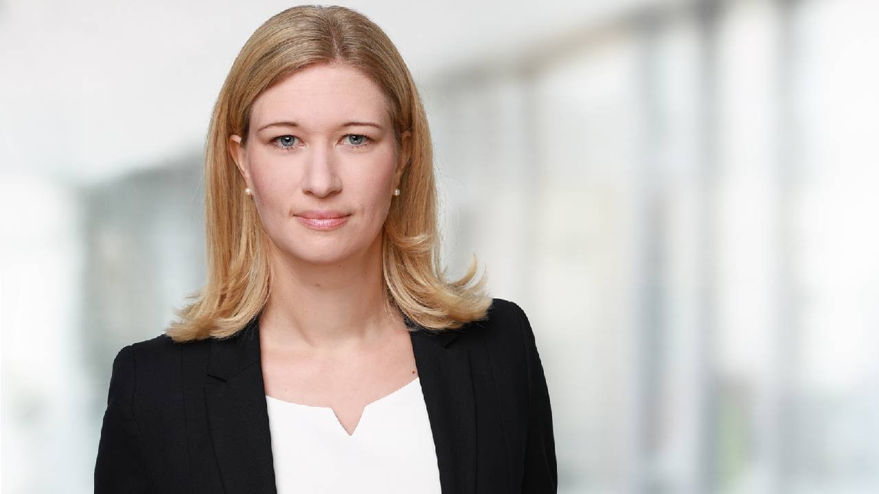 Sarah Lühmann, product management director at EyeC