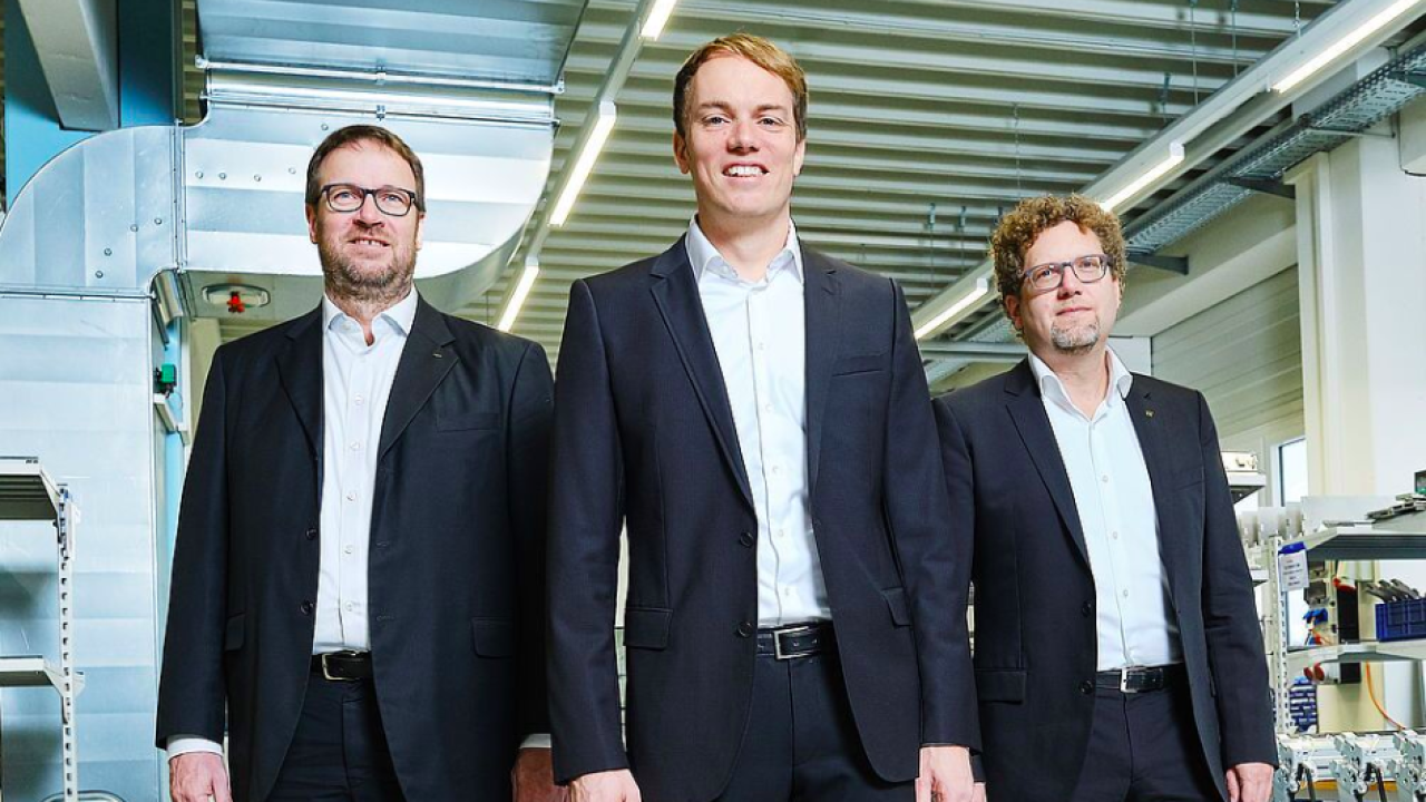 IST Metz management, L-R: Holger Kühn, Christian-Marius Metz and Dr Robert Sänger IST Metz management, L-R: Holger Kühn, Christian-Marius Metz and Dr Robert Sänger