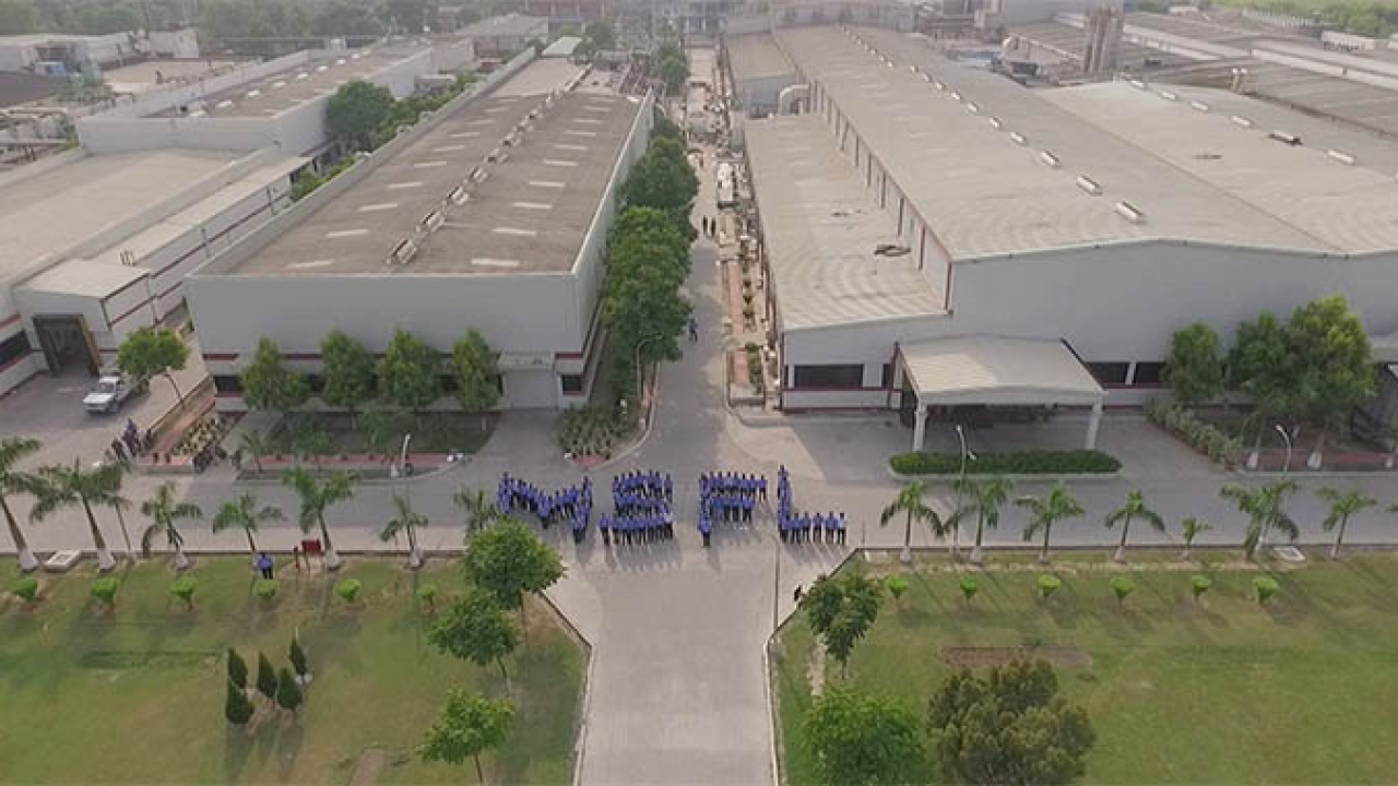 Toppan has increased its stake to acquire a majority shareholding in Max Speciality Films Limited (MSFL), Indian manufacturer of biaxially-oriented polypropylene (BOPP) film Toppan has increased its stake to acquire a majority shareholding in Max Speciality Films Limited (MSFL), Indian manufacturer of biaxially-oriented polypropylene (BOPP) film
