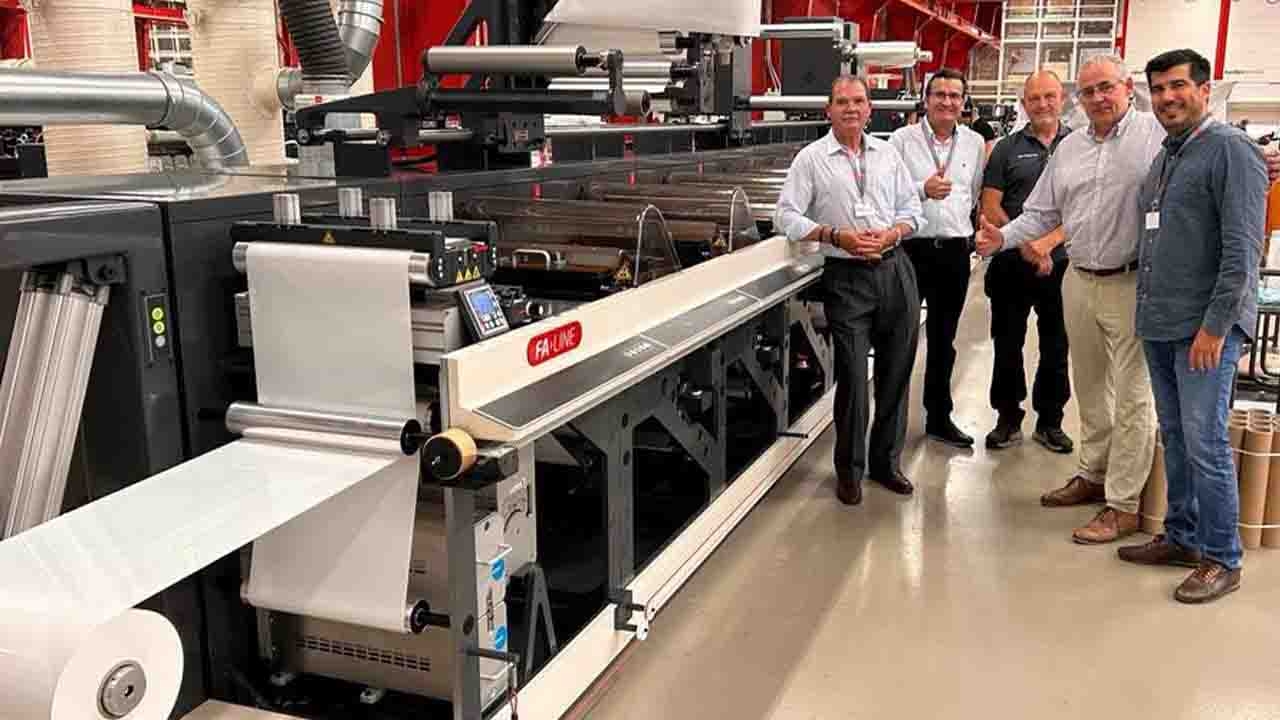 The Romero Garcia team together with Esagraf and Nilpeter at the Factory Acceptance Test (FAT) at Nilpeter Headquarters, Denmark