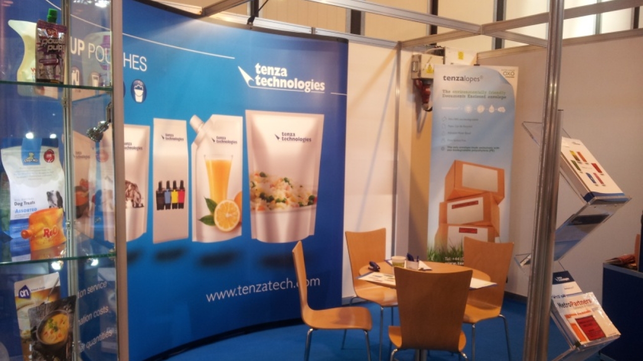 Tenza stand Tenza stand
