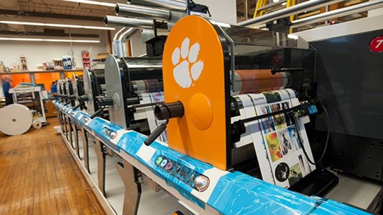 The 13in FB-3 flexo press is capable of printing labels, folding cartons and flexible film The 13in FB-3 flexo press is capable of printing labels, folding cartons and flexible film