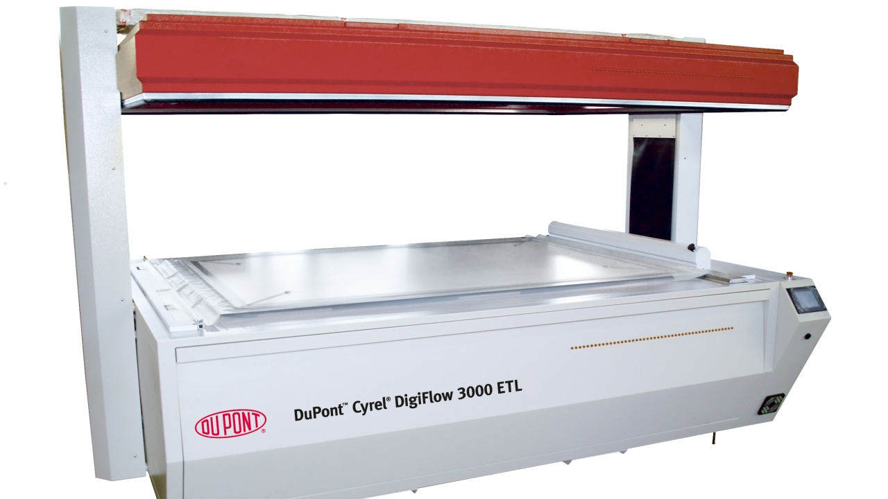 DuPont Packaging Graphics has installed its 150th DuPont Cyrel Digiflow flexographic printing system at Trident UK DuPont Packaging Graphics has installed its 150th DuPont Cyrel Digiflow flexographic printing system at Trident UK